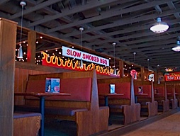 Famous Daves Bar-B-Que Interior
